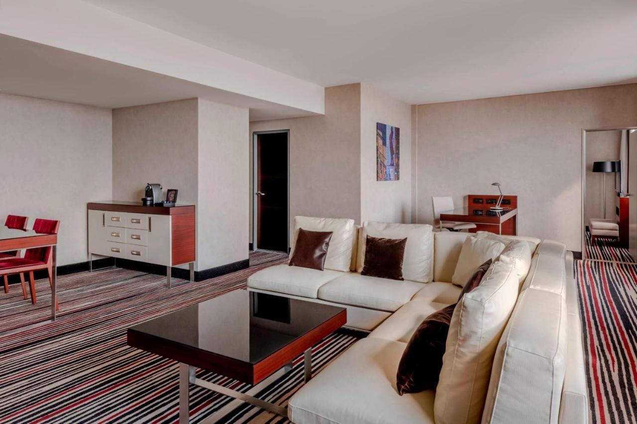 Frankfurt Marriott Hotel Frankfurt am Main Luaran gambar Suite at the hotel